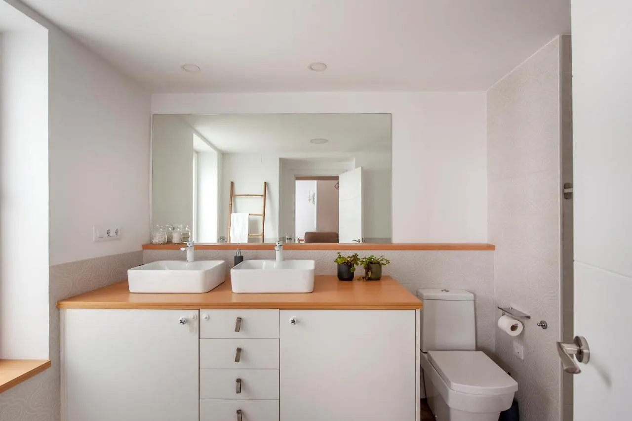 Casa Valentina Ii: Confort Y Luz En Sevilla Centro