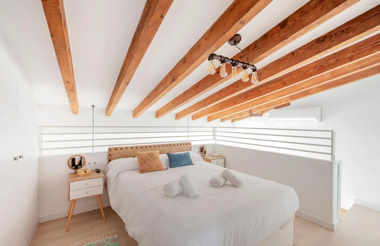 Casa Valentina Ii: Confort Y Luz En Sevilla Centro 0*,  España