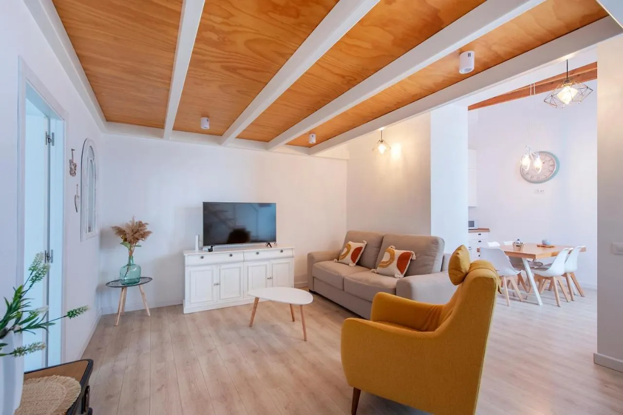Casa Valentina Ii: Confort Y Luz En Sevilla Centro Spain