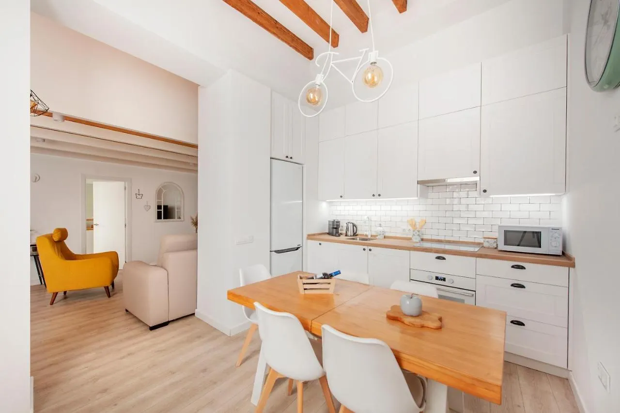 Casa Valentina Ii: Confort Y Luz En Sevilla Centro